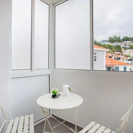 Apartament Madeira Melody *
